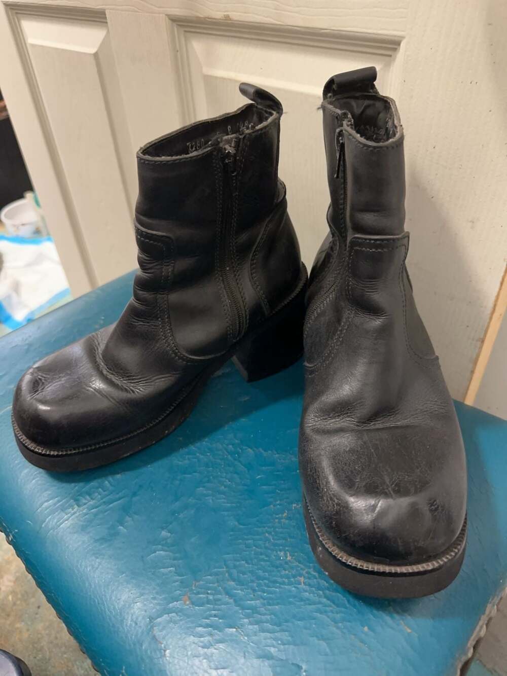 Skechers Vintage 90s Black Leather Block Heel Ankle Boots Size 8